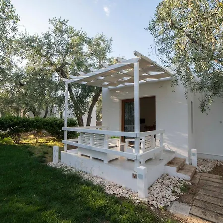 Saracena Holiday Home With Beach And Swimming Pool Casa de Férias Mattinata