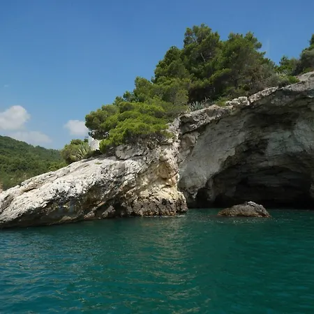 Saracena Holiday Home With Beach And Swimming Pool *