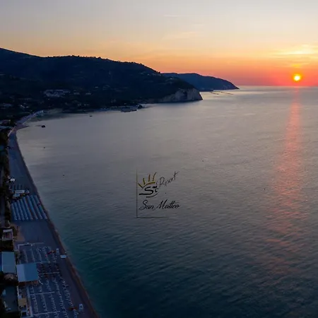 Casa de Férias Saracena Holiday Home With Beach And Swimming Pool Mattinata